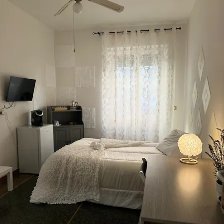Glint House Prestige