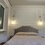 Glint House Prestige 4* Rom