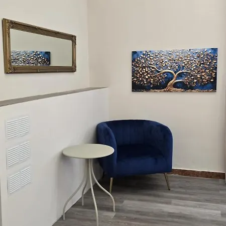 Glint House Prestige Рим