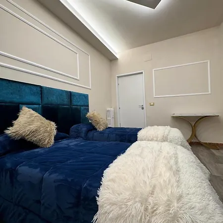 Glint House Prestige