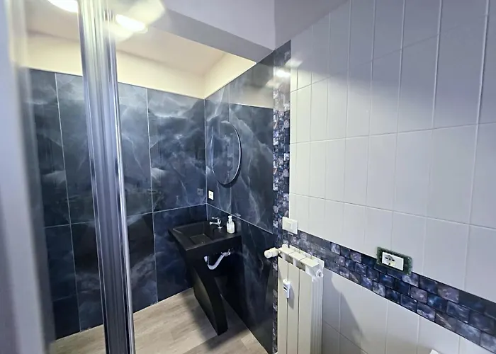 Glint House Prestige 4*