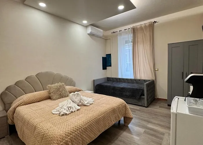 Glint House Prestige 4* Rome