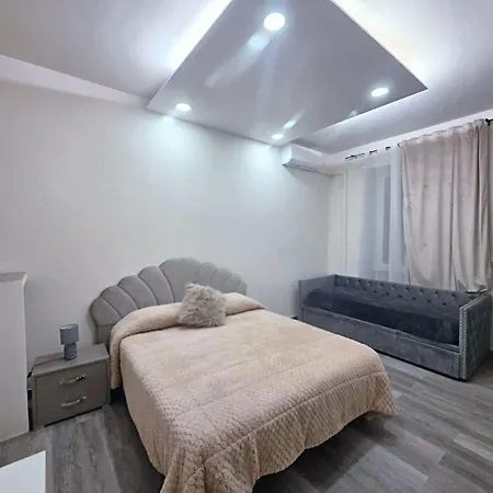 Glint House Prestige 4* Рим